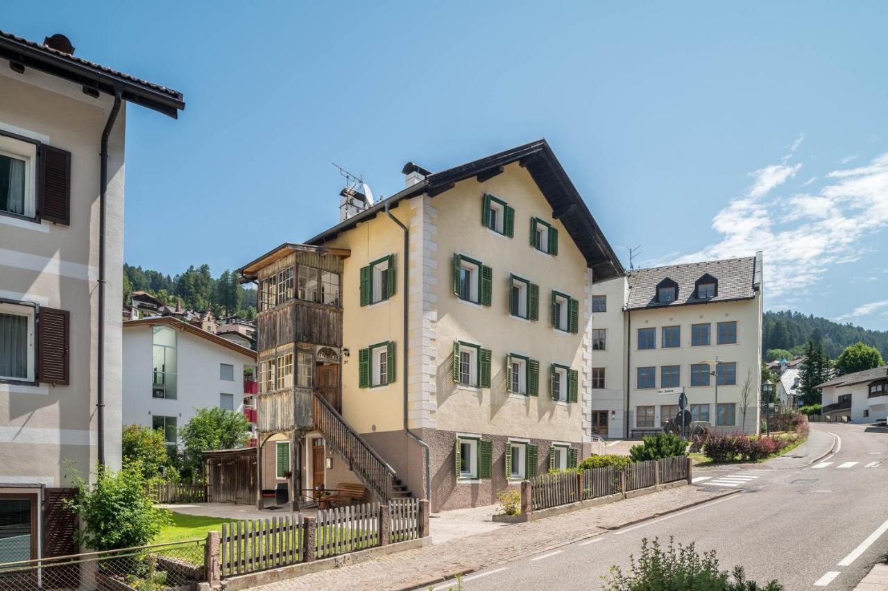 Enrich Apartment Ortisei Bagian luar foto