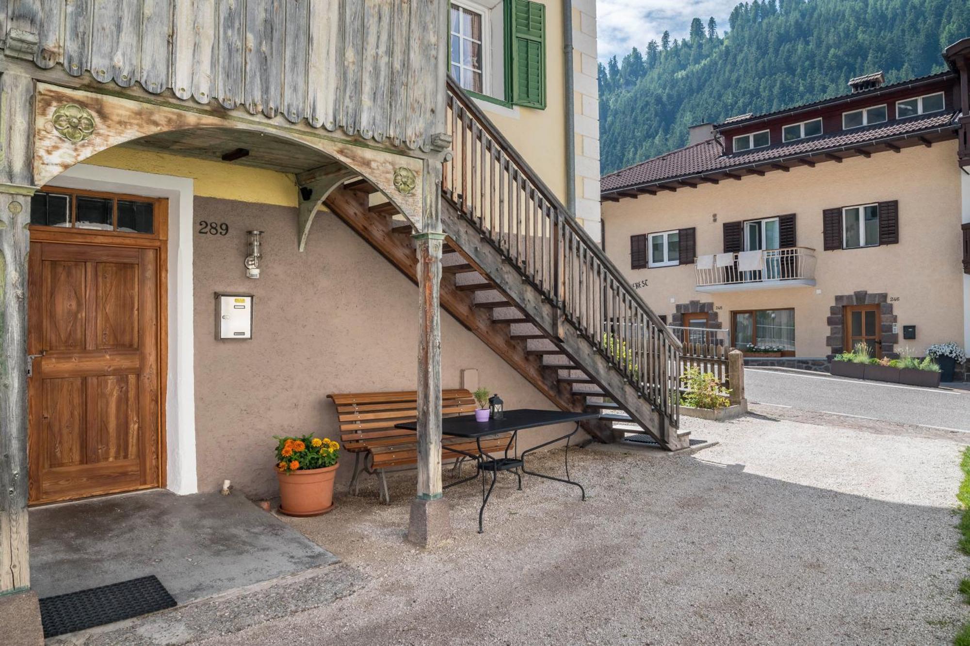 Enrich Apartment Ortisei Bagian luar foto